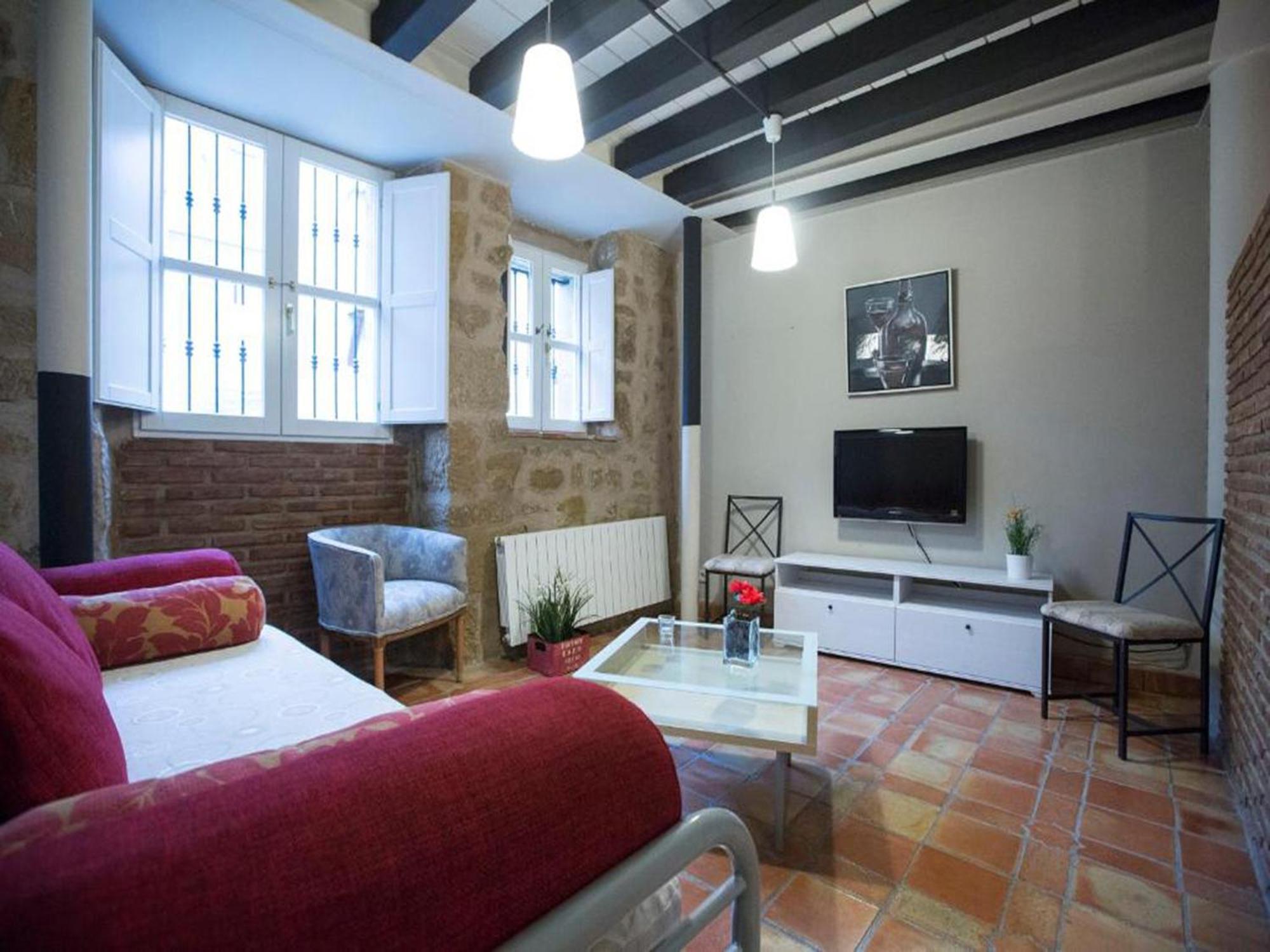 Apartamentos Senorio De Haro 3000 Extérieur photo