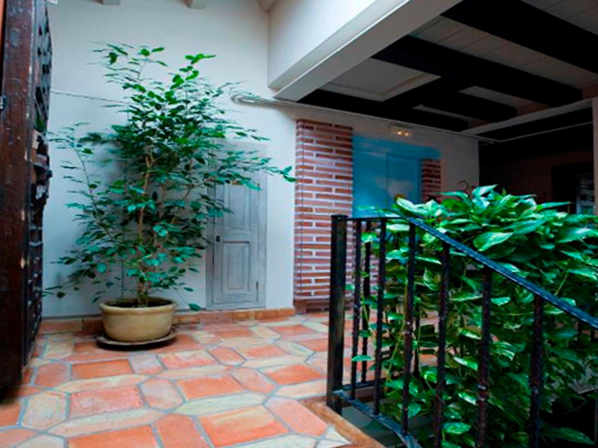 Apartamentos Senorio De Haro 3000 Extérieur photo