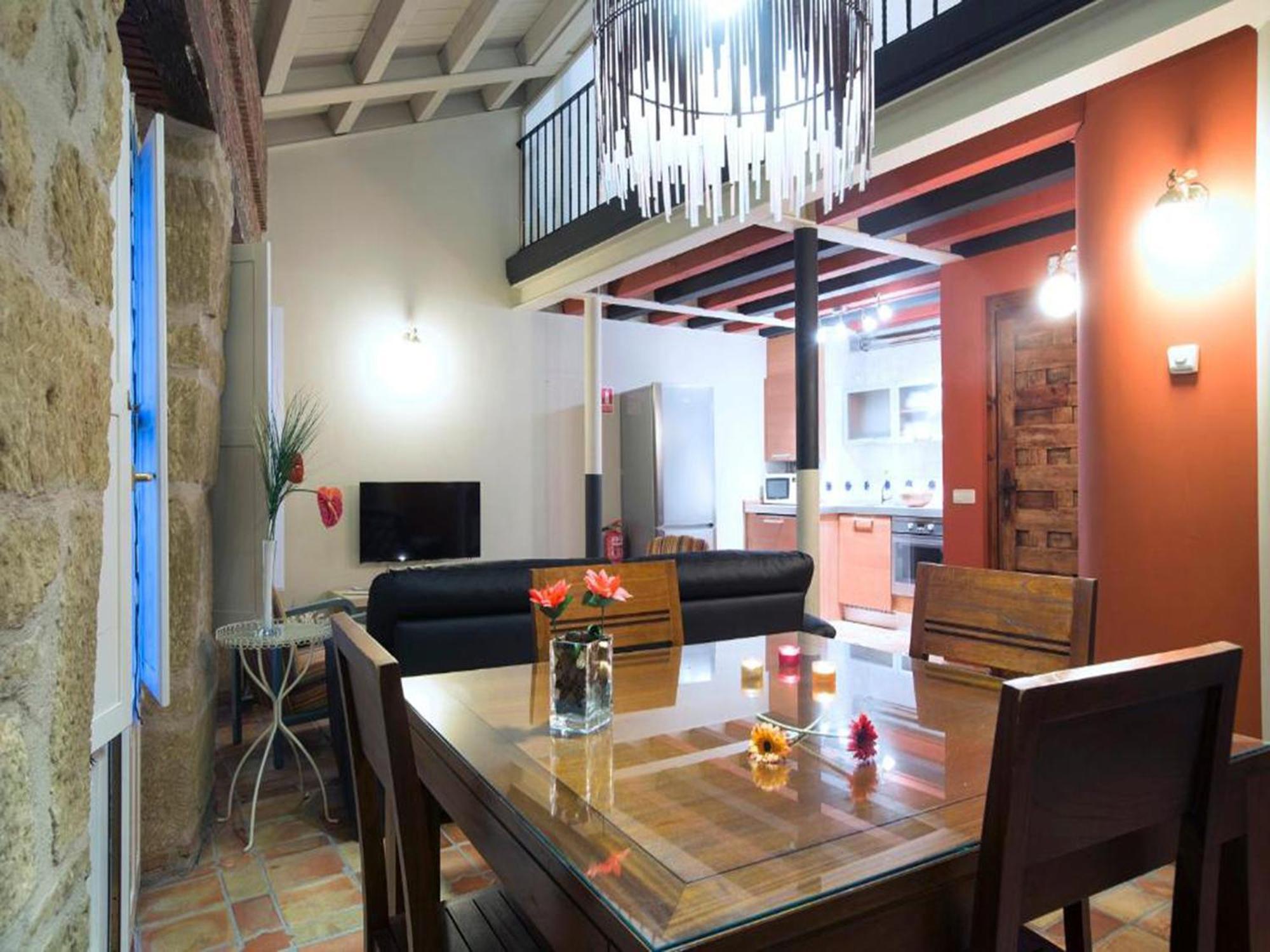 Apartamentos Senorio De Haro 3000 Extérieur photo