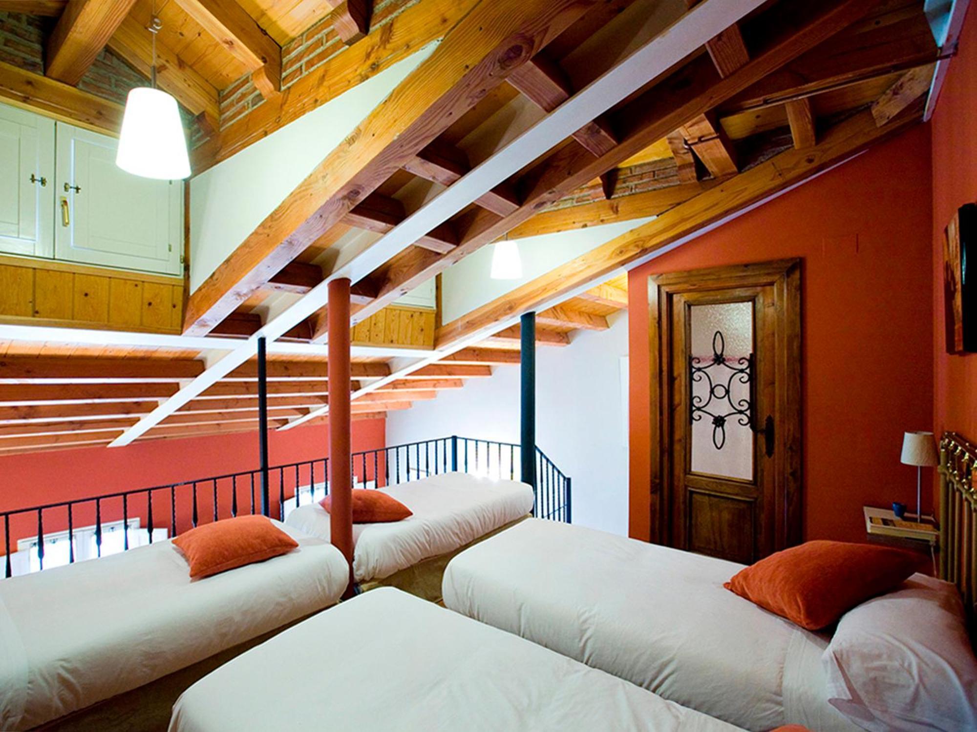 Apartamentos Senorio De Haro 3000 Extérieur photo