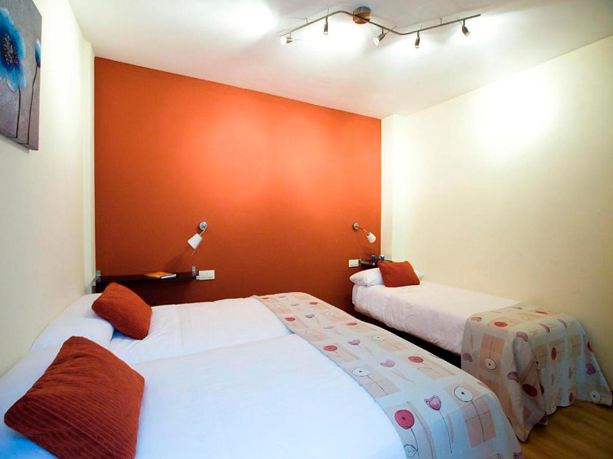 Apartamentos Senorio De Haro 3000 Extérieur photo